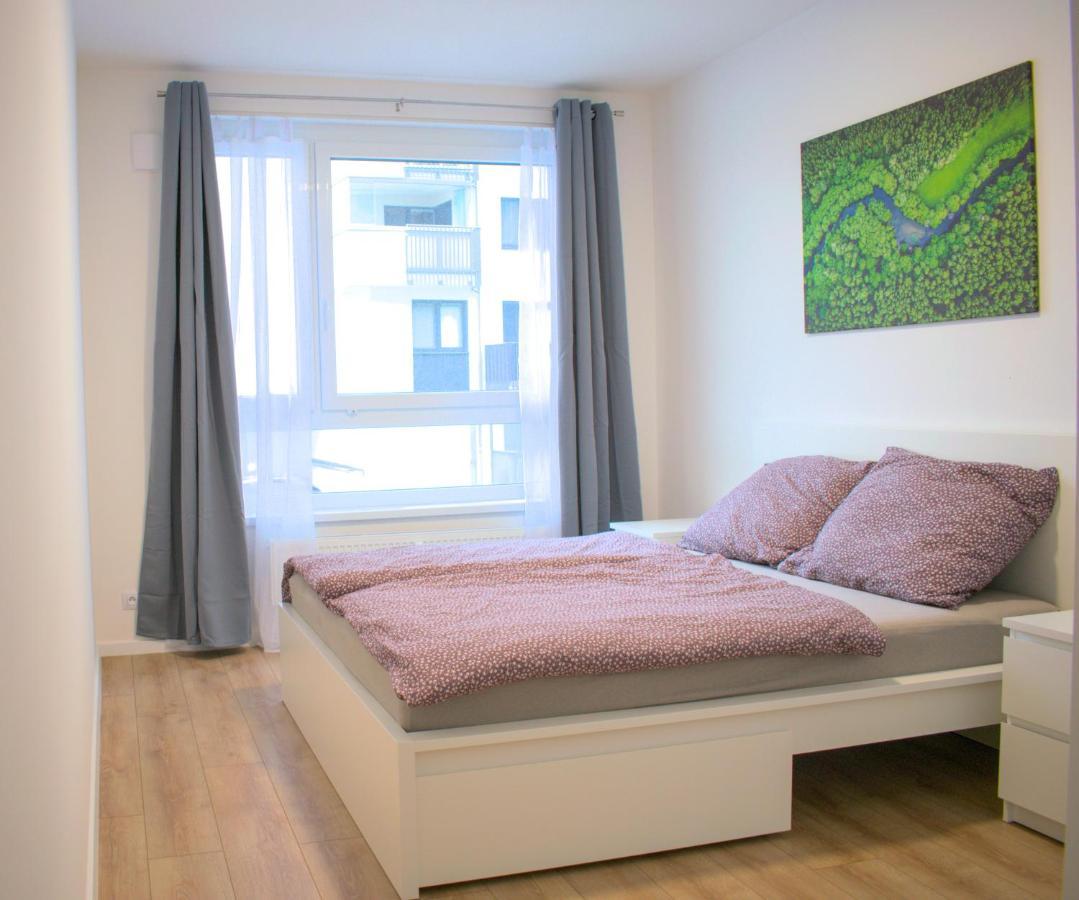 Brand New Apartment By Hockey Stadium บราติสลาวา ภายนอก รูปภาพ